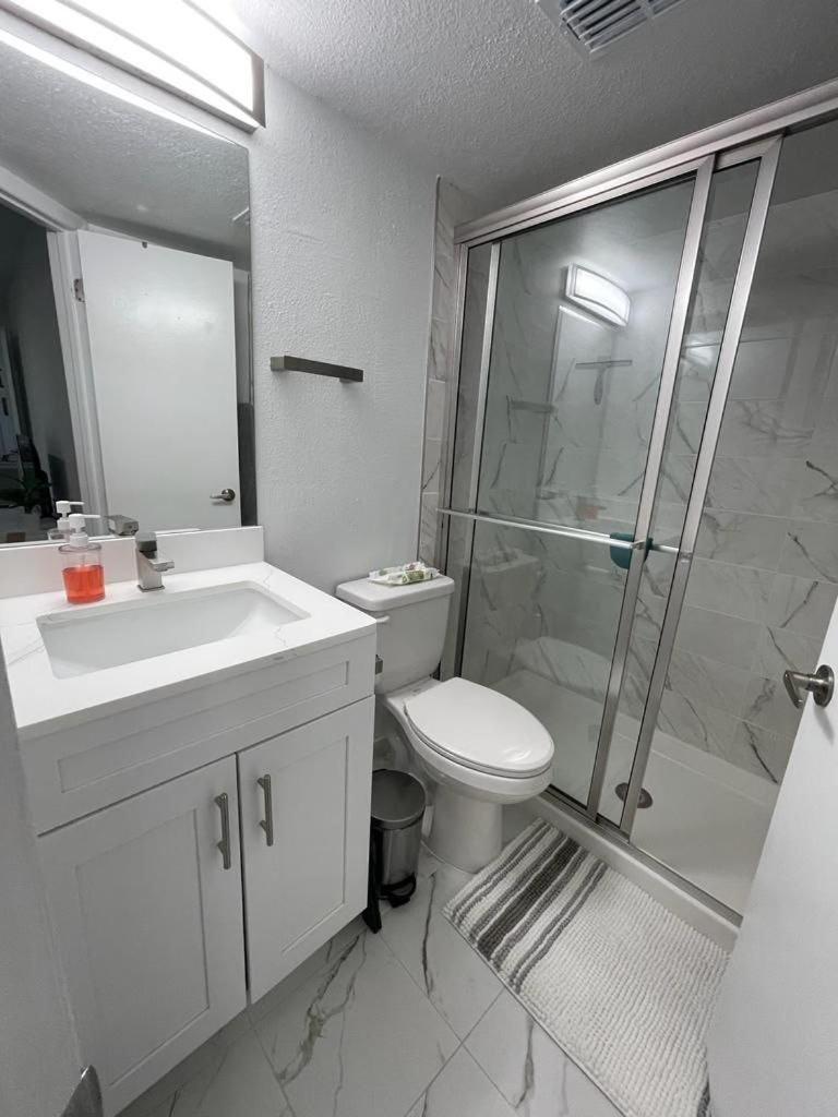 Great Apt Close Disney Spring 올랜도 외부 사진
