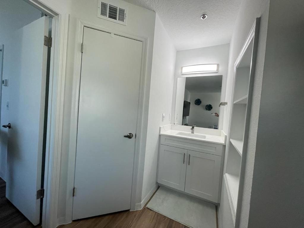 Great Apt Close Disney Spring 올랜도 외부 사진